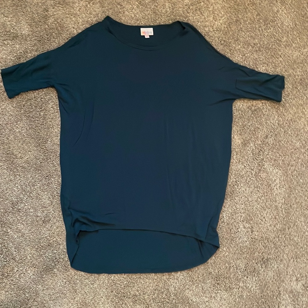 Green Lularoe Irma top. Size xxs.